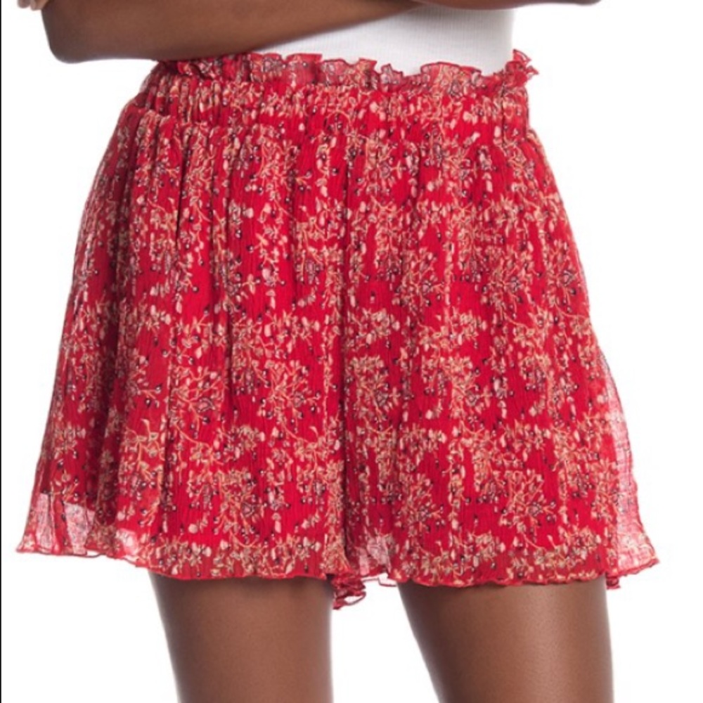 The Fifth Label Apricity Ruffle Shorts XS Red Floral High Rise NWOT Boho
